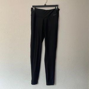 Nike women’s leggings. New!